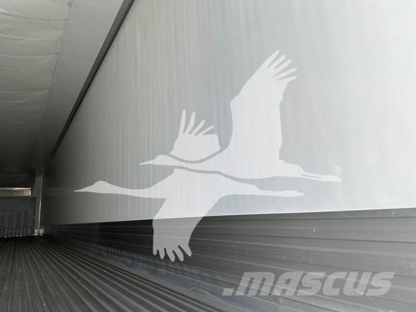 Utility 3000R Piekabes ar temperatūras kontroli