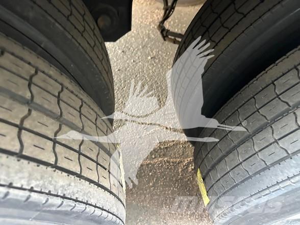 Utility 3000R Piekabes ar temperatūras kontroli