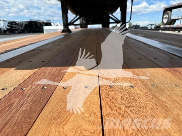 Utility 4000S Tents treileri