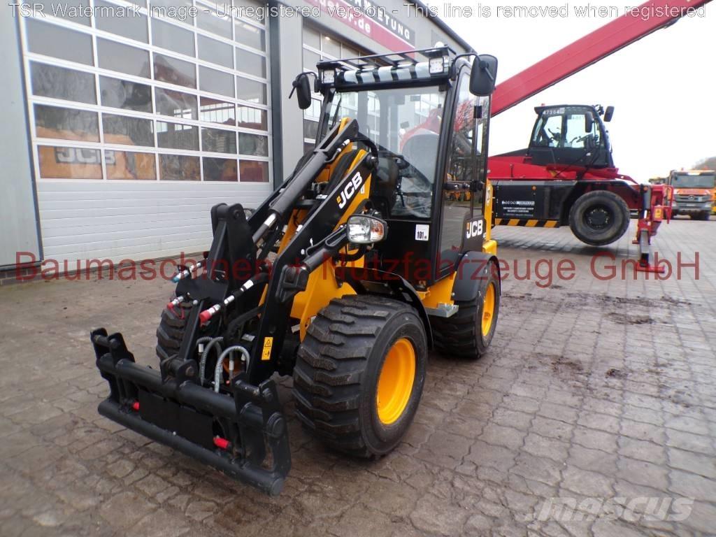 JCB 403 Iekrāvēji uz riteņiem