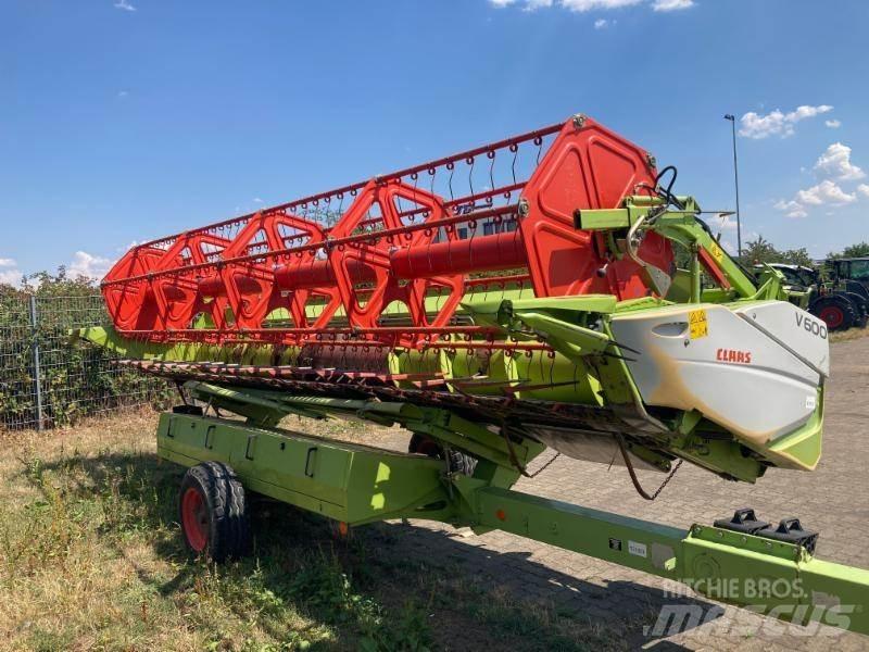 CLAAS TUCANO 570 Ražas novākšanas kombaini