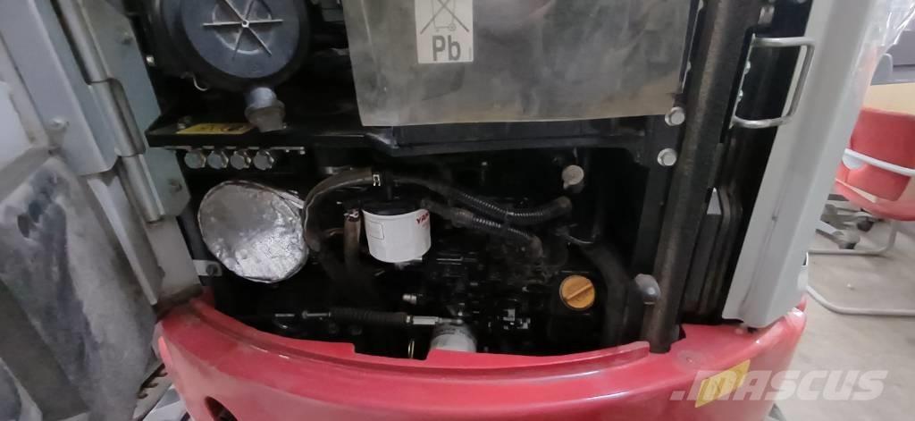 Takeuchi TB 325 R Mini ekskavatori < 7 t