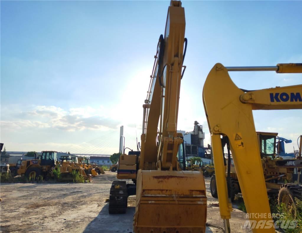 CAT 325 B L Kāpurķēžu ekskavatori