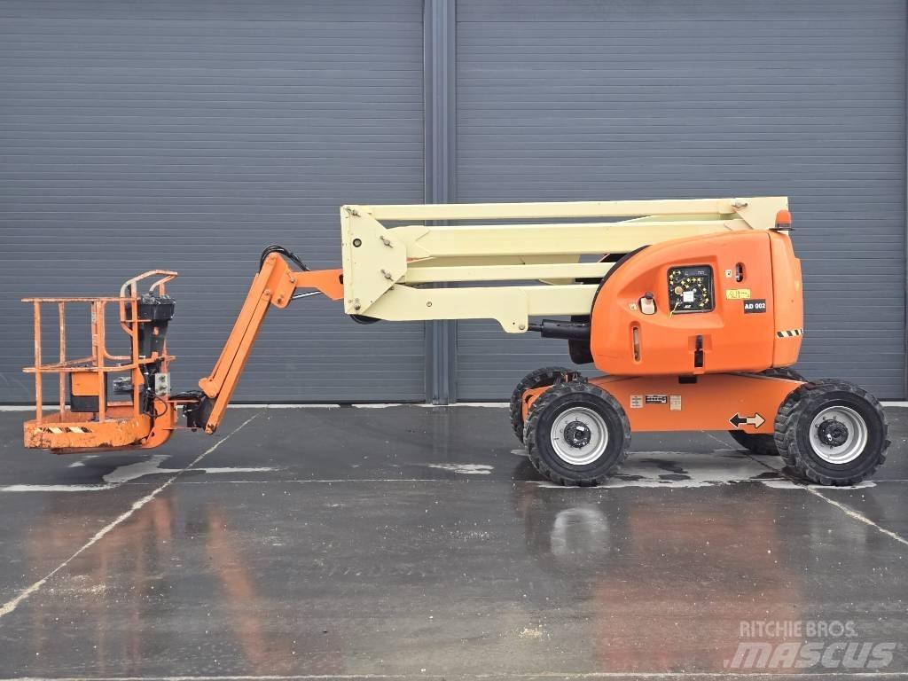 JLG 450 AJ II Strēles pacēlāji