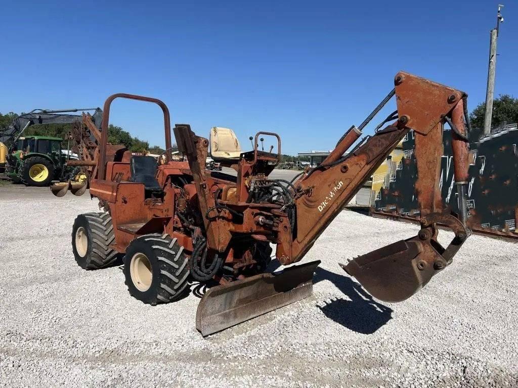 Ditch Witch 4010 DD Tranšeju racēji