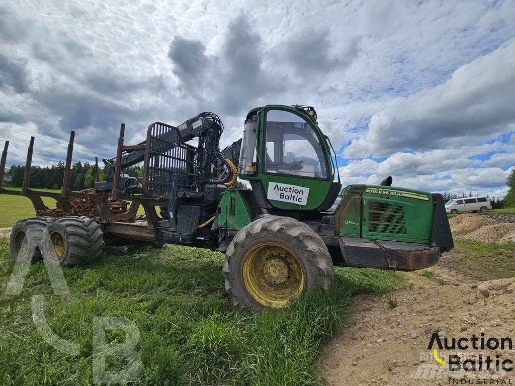 John Deere 1010 E Forvarderi
