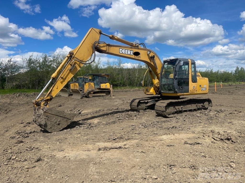 DEERE 120C Kāpurķēžu ekskavatori