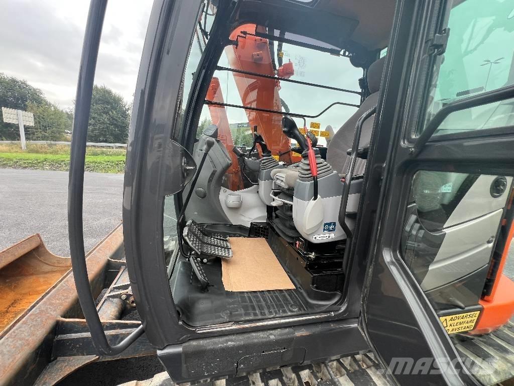 Hitachi ZX 85 US-6 Vidēja lieluma ekskavatori 7 t - 12 t
