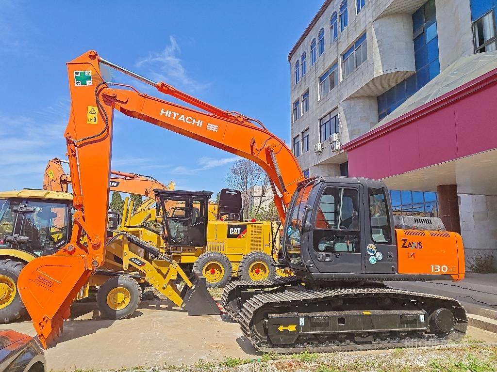 Hitachi ZX 130 Kāpurķēžu ekskavatori
