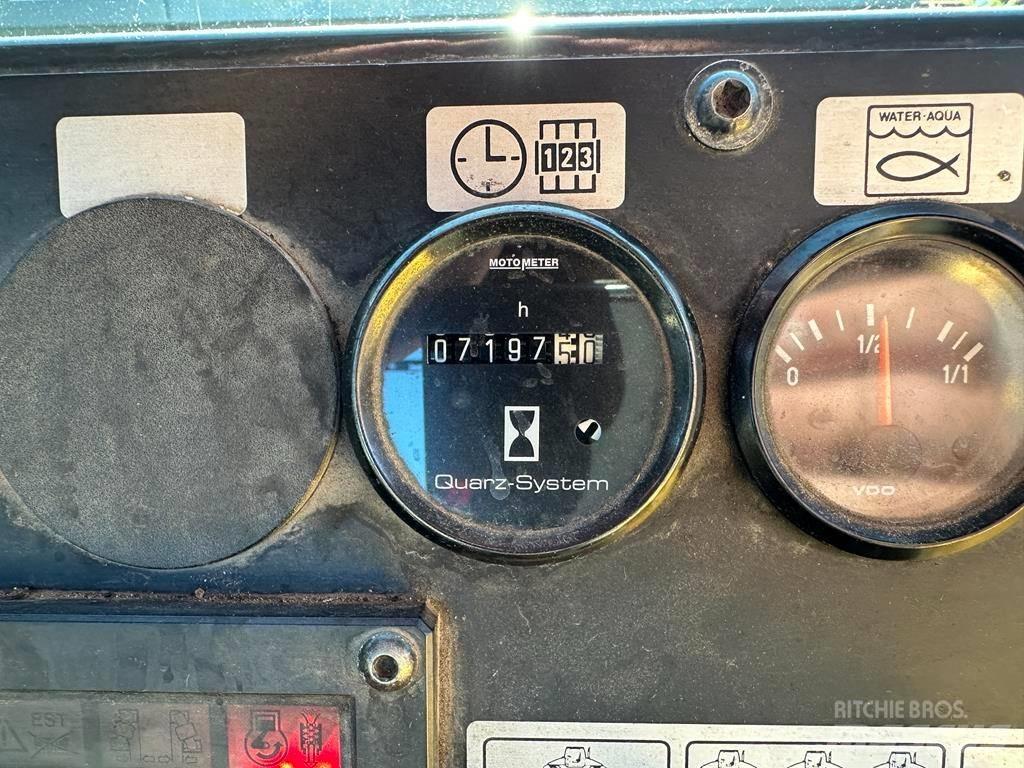 Bomag BW 174 AD Divvalču grunts veltņi