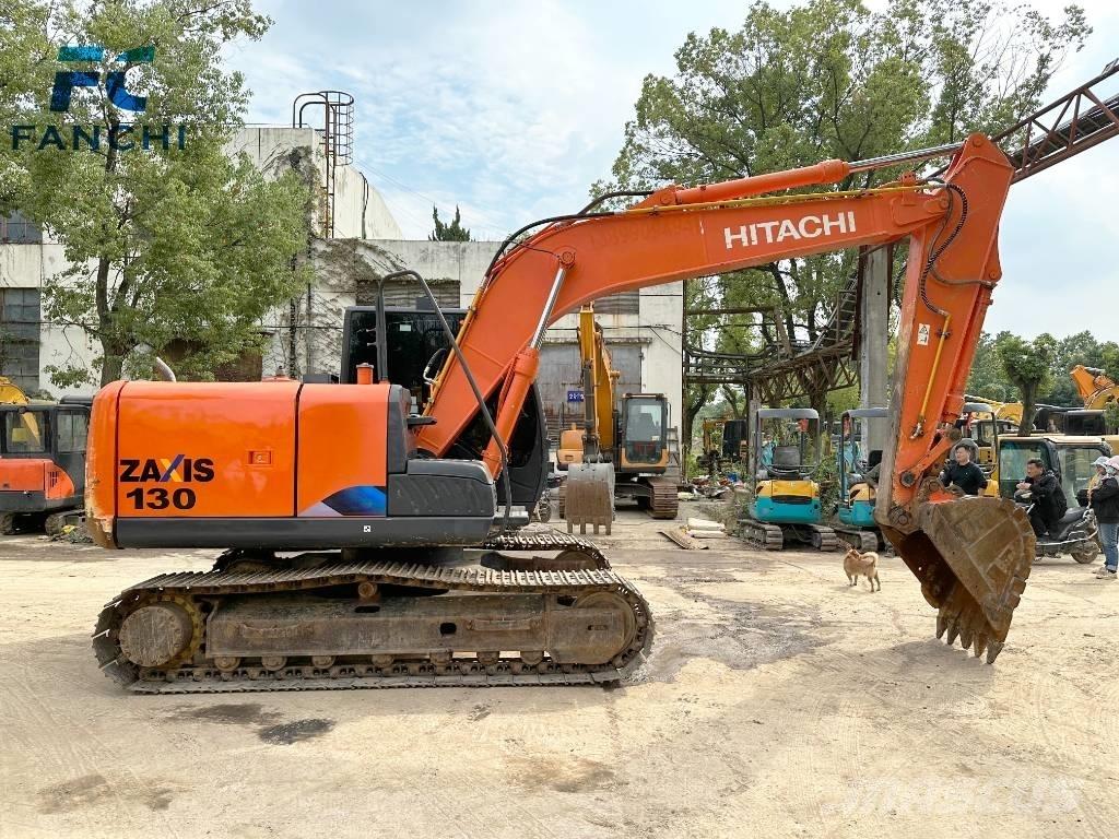 Hitachi ZX 130 Kāpurķēžu ekskavatori