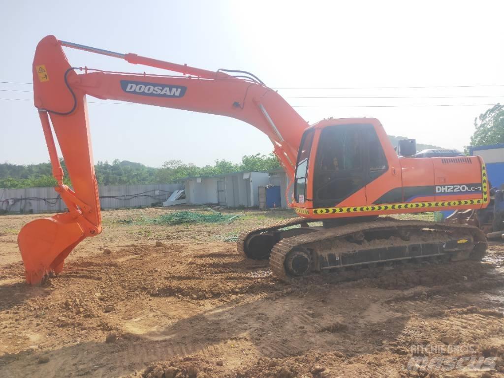 Doosan DH220LC-7 Kāpurķēžu ekskavatori