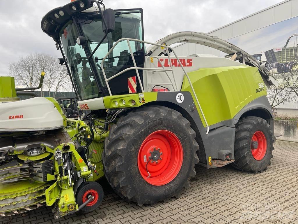 CLAAS Jaguar 960 Lopbarības novācēji