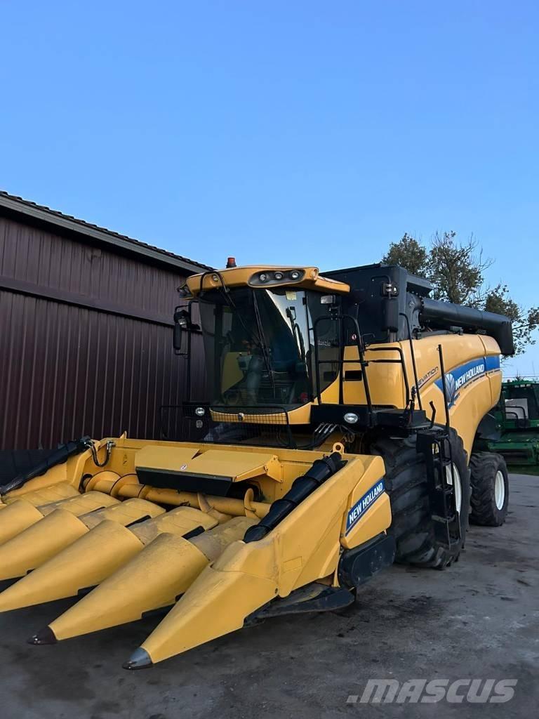 New Holland CX 5090 Ražas novākšanas kombaini