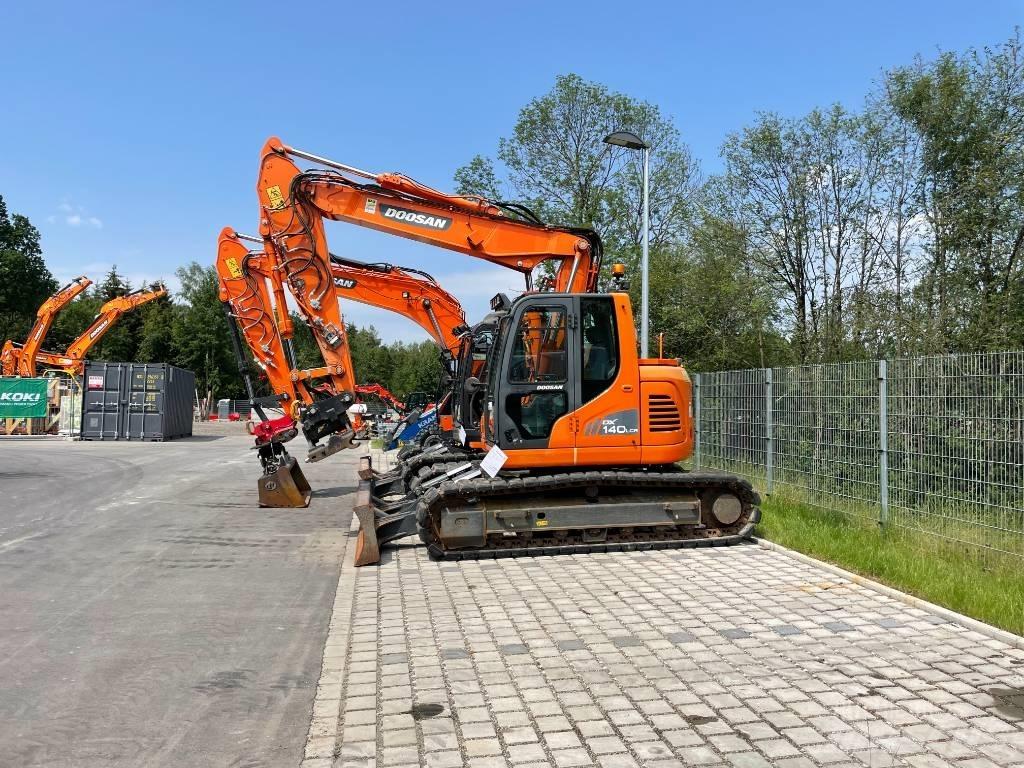 Doosan DX 140 LCR-3 Kāpurķēžu ekskavatori