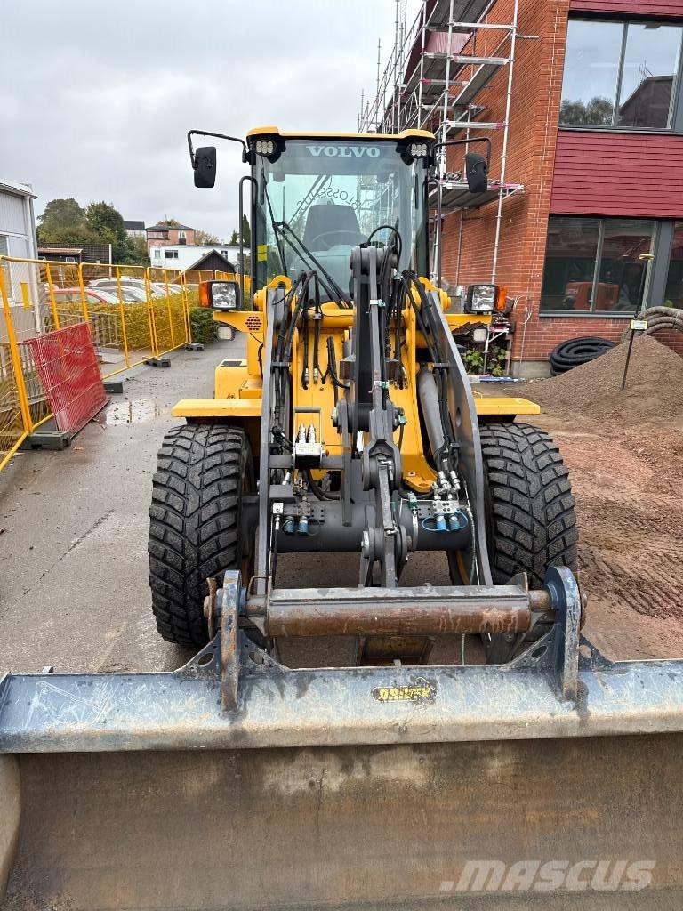 Volvo L 35 G Iekrāvēji uz riteņiem