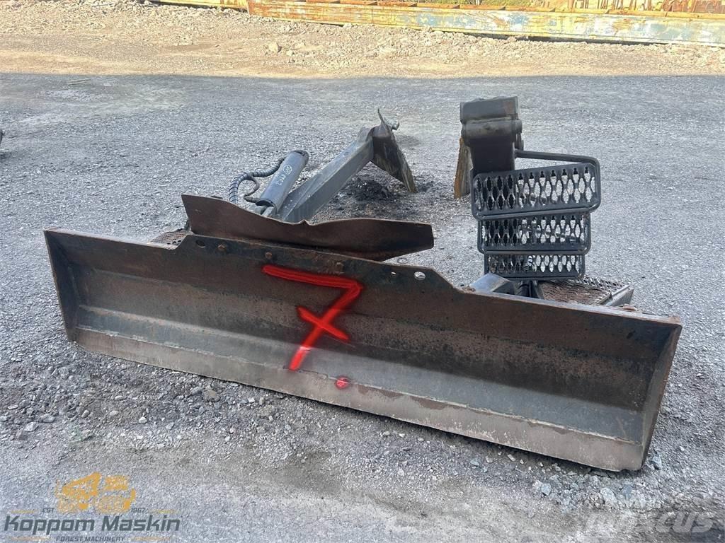 Valmet 890.2 Citas sastāvdaļas