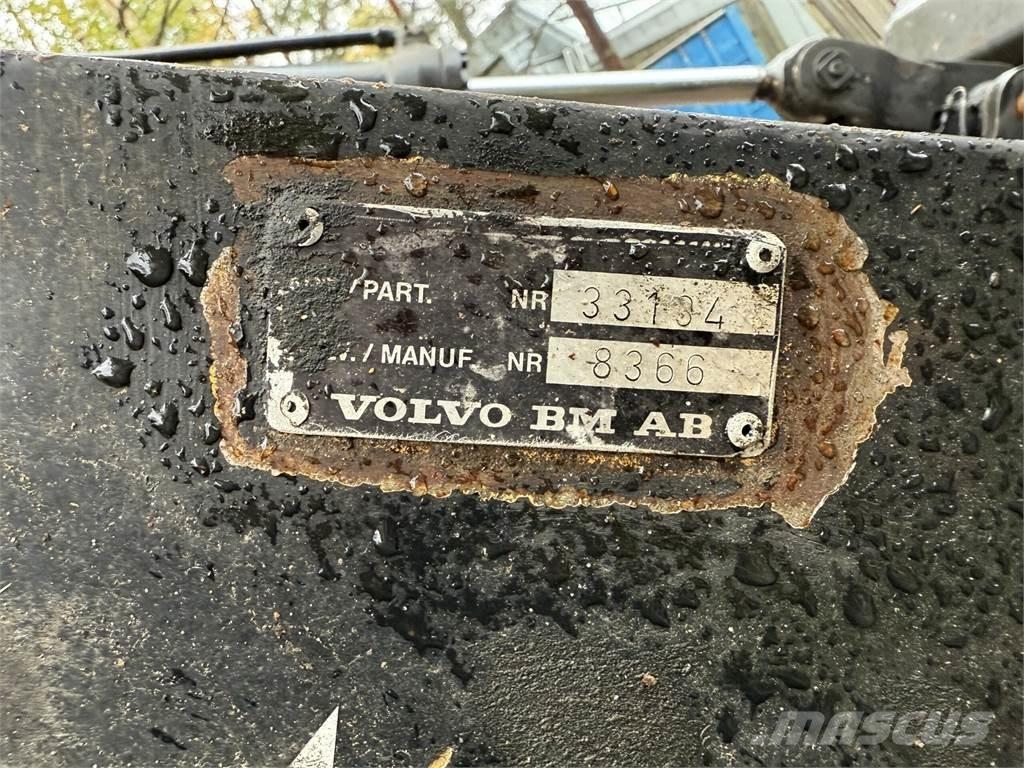Volvo BM L70 1990 Iekrāvēji uz riteņiem