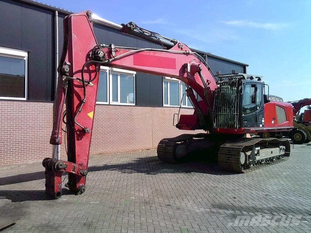 Liebherr R946 LC Kāpurķēžu ekskavatori