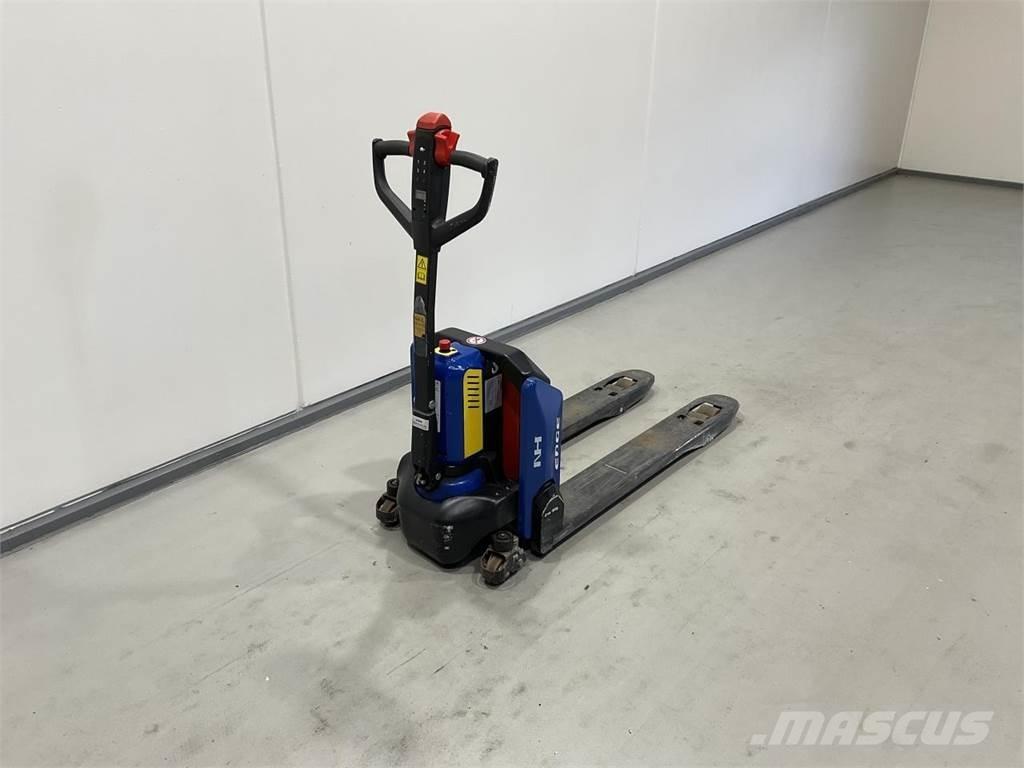 NH SKP1500E Zemie palešu pacēlāji