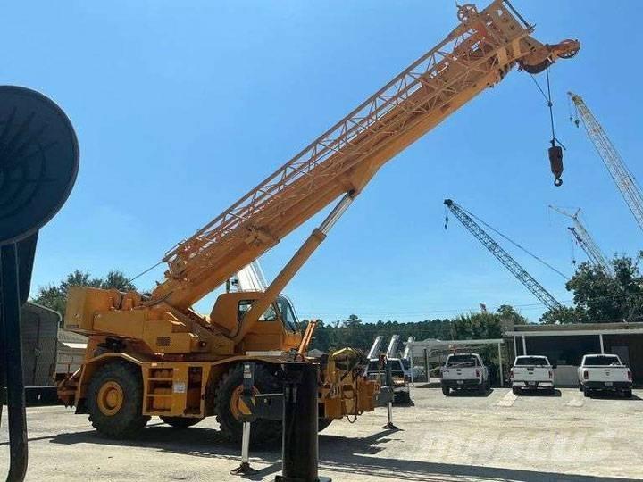 Tadano GR 800 XL-1 Celtņi nelīdzenām virsmām