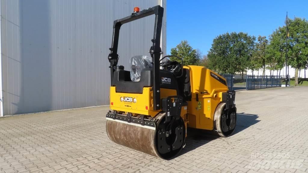 JCB CT430-140 Divvalču grunts veltņi