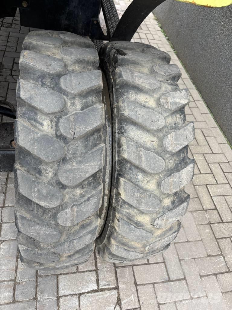 CAT M 320 F Ekskavatori uz riteņiem