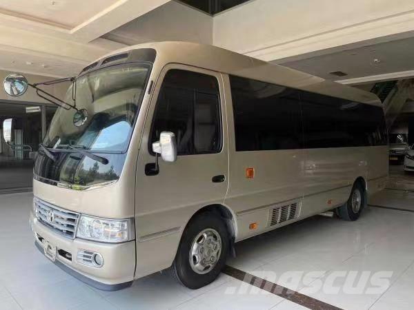 Toyota Coaster Bus Mikroautobusi
