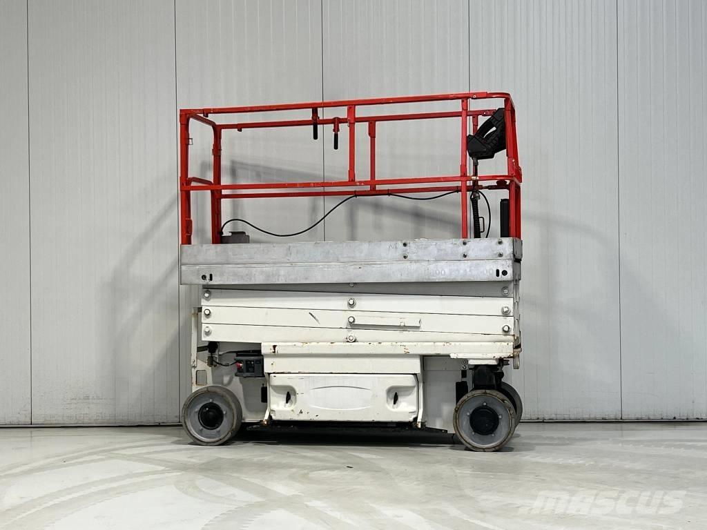 JLG 2630 ES Šķerveida pacēlāji