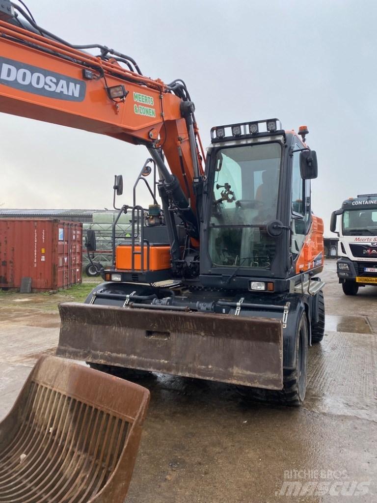 Doosan DX 140 W -5 Visurgājēji celtņi