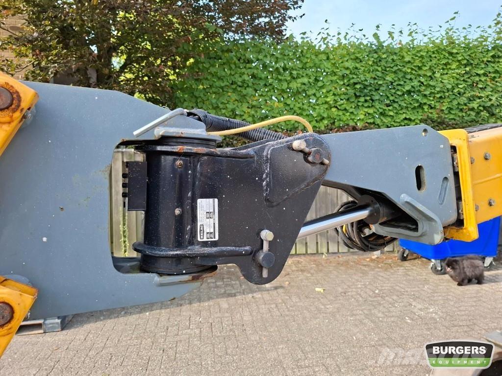 Haulotte HA12CJ+ Strēles pacēlāji