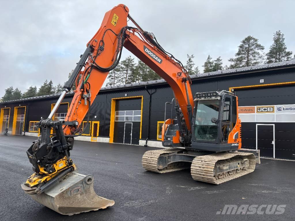 Doosan DX 140 LCR Kāpurķēžu ekskavatori