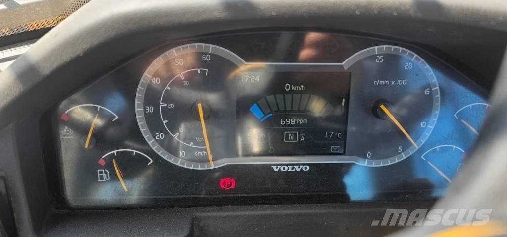 Volvo L 90 H Iekrāvēji uz riteņiem