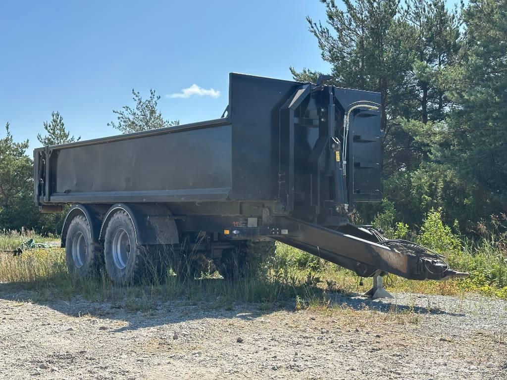 Palmse Trailer 117 Piekabes ar āķa pacēlāju