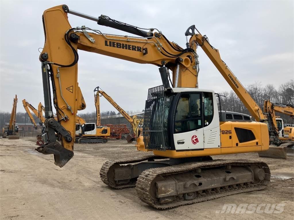 Liebherr R926 Kāpurķēžu ekskavatori