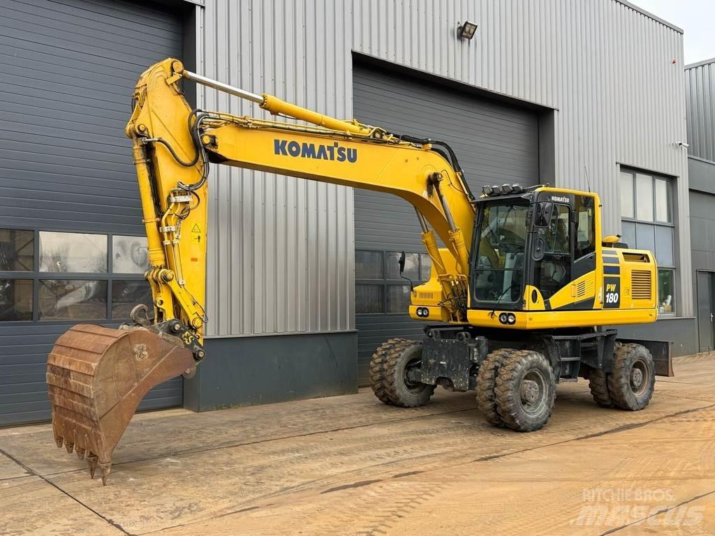 Komatsu PW180-11 Ekskavatori uz riteņiem