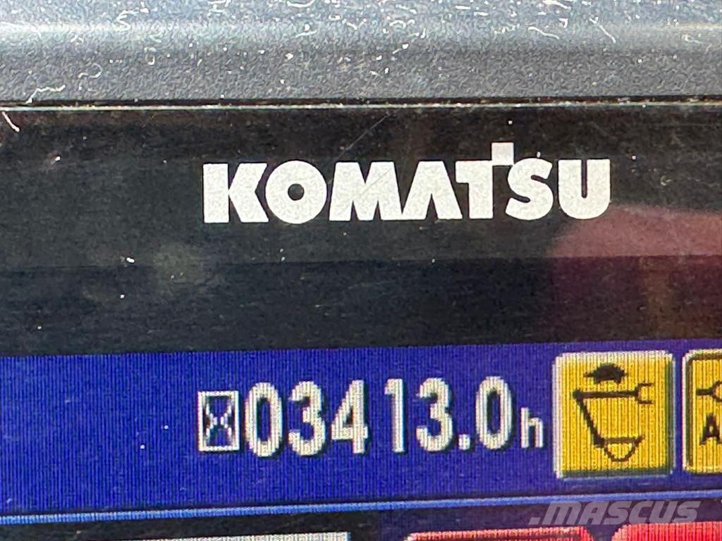 Komatsu PW180-11 Ekskavatori uz riteņiem