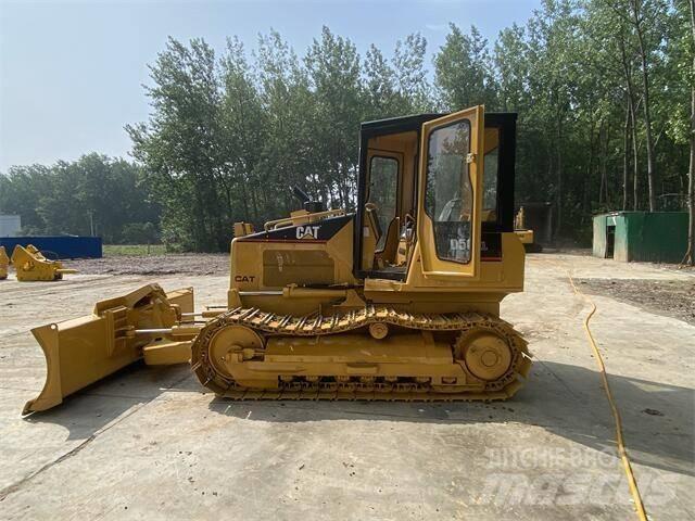 CAT D 5 G Kāpurķēžu buldozeri