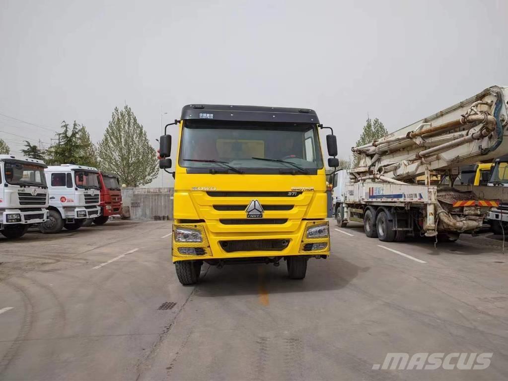 Howo 371 6x4 Pašizgāzējs