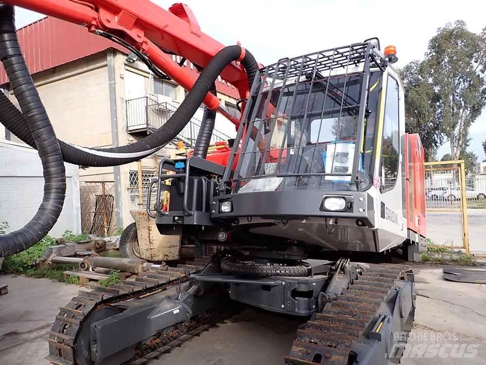 Sandvik DX800 Urbji