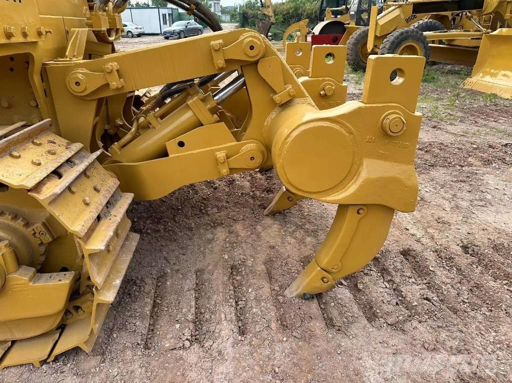 CAT D7G Kāpurķēžu buldozeri