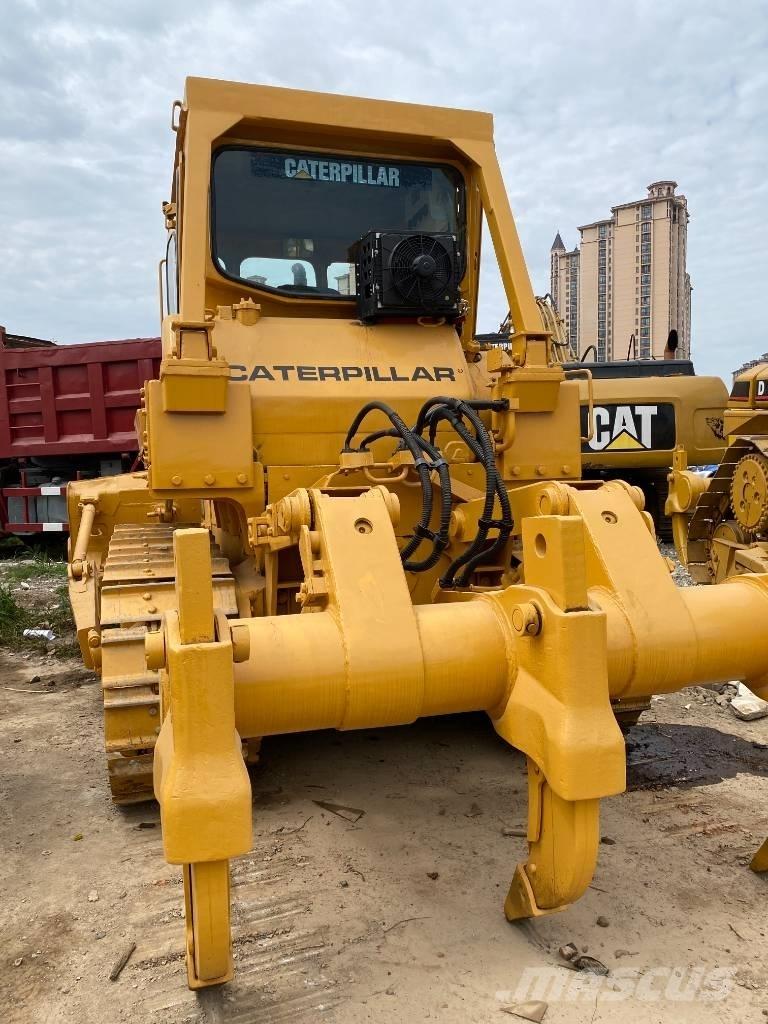 CAT D 8 K Kāpurķēžu buldozeri