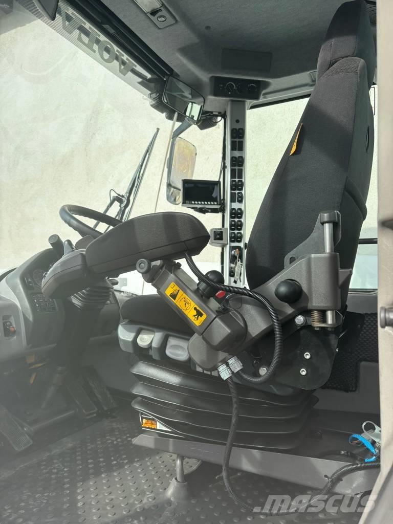 Volvo L90H Agri Iekrāvēji uz riteņiem