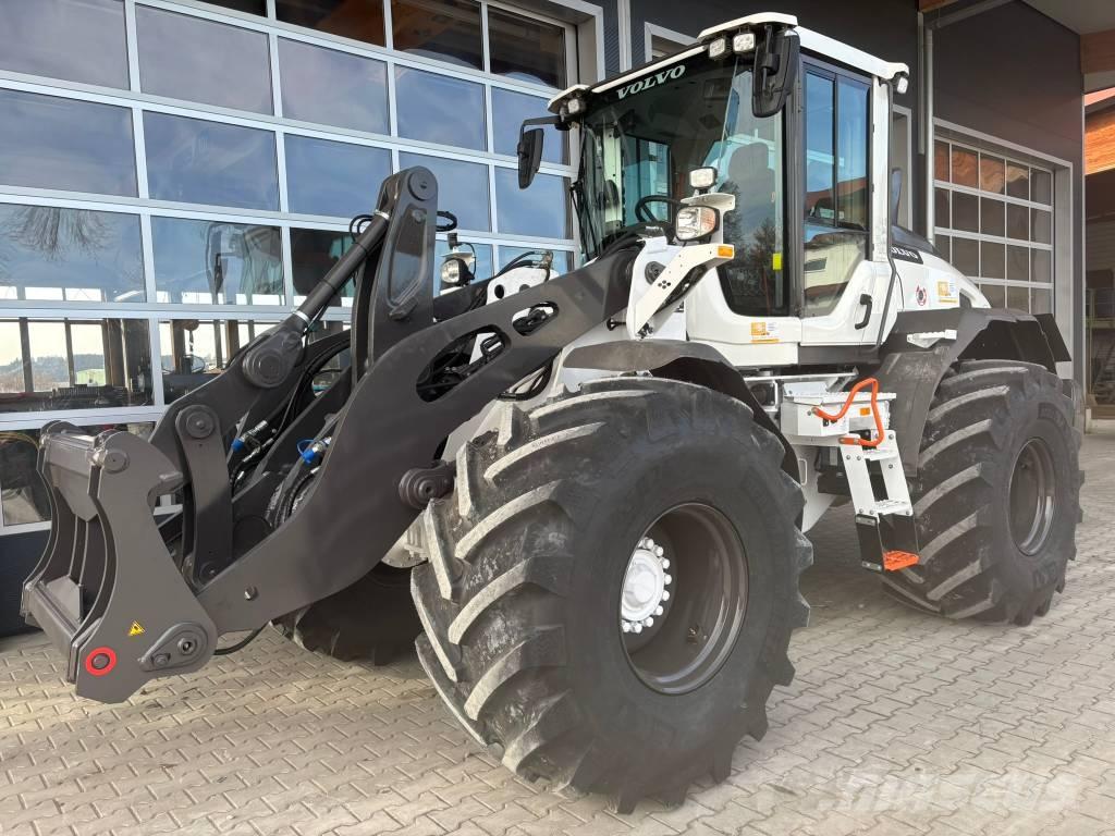 Volvo L90H Agri Iekrāvēji uz riteņiem