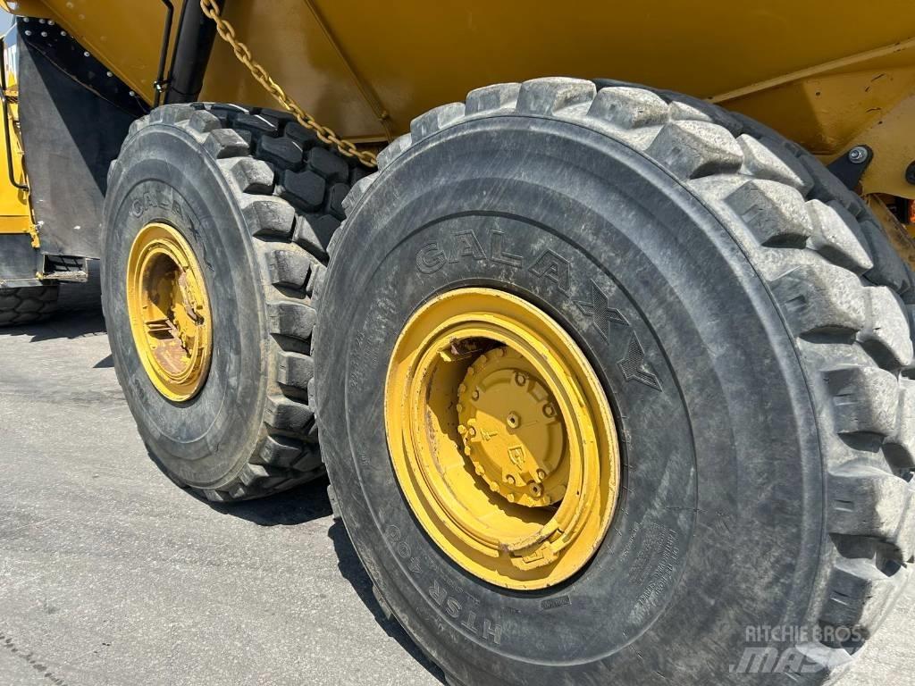 CAT 745 C Artikulētie pašizgāzēji