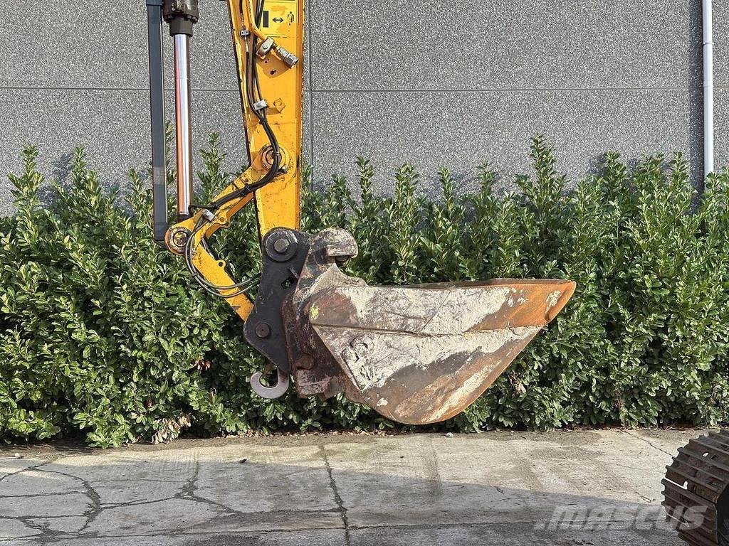 JCB JZ141LC Īpašie ekskavatori