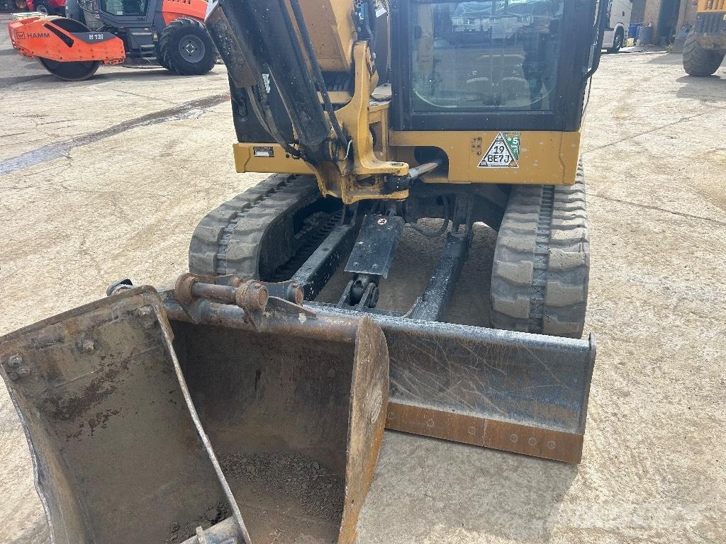 CAT 306 CR Mini ekskavatori < 7 t