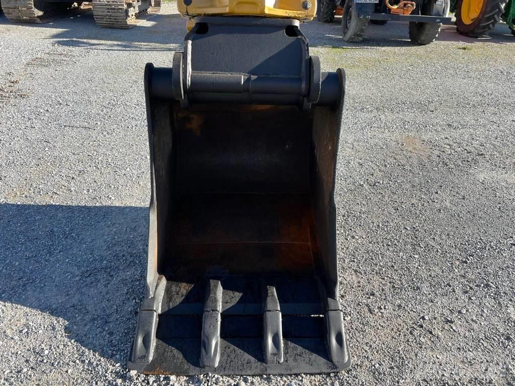 CAT M 318 F Ekskavatori uz riteņiem