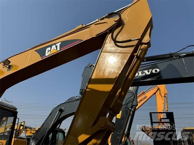 CAT 320 B L Kāpurķēžu ekskavatori