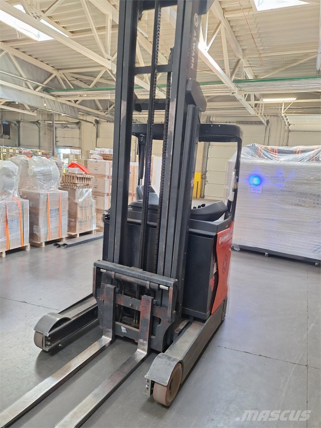 Linde R14 Pašgājēji krautnētāji